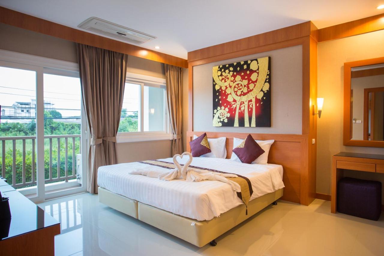 Romantic Khon Kaen Hotel Exterior photo