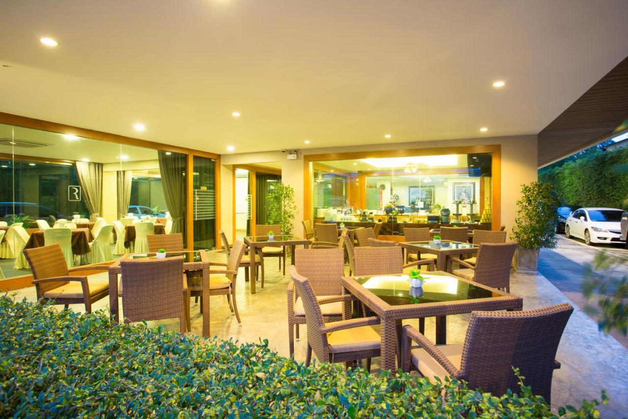 Romantic Khon Kaen Hotel Exterior photo